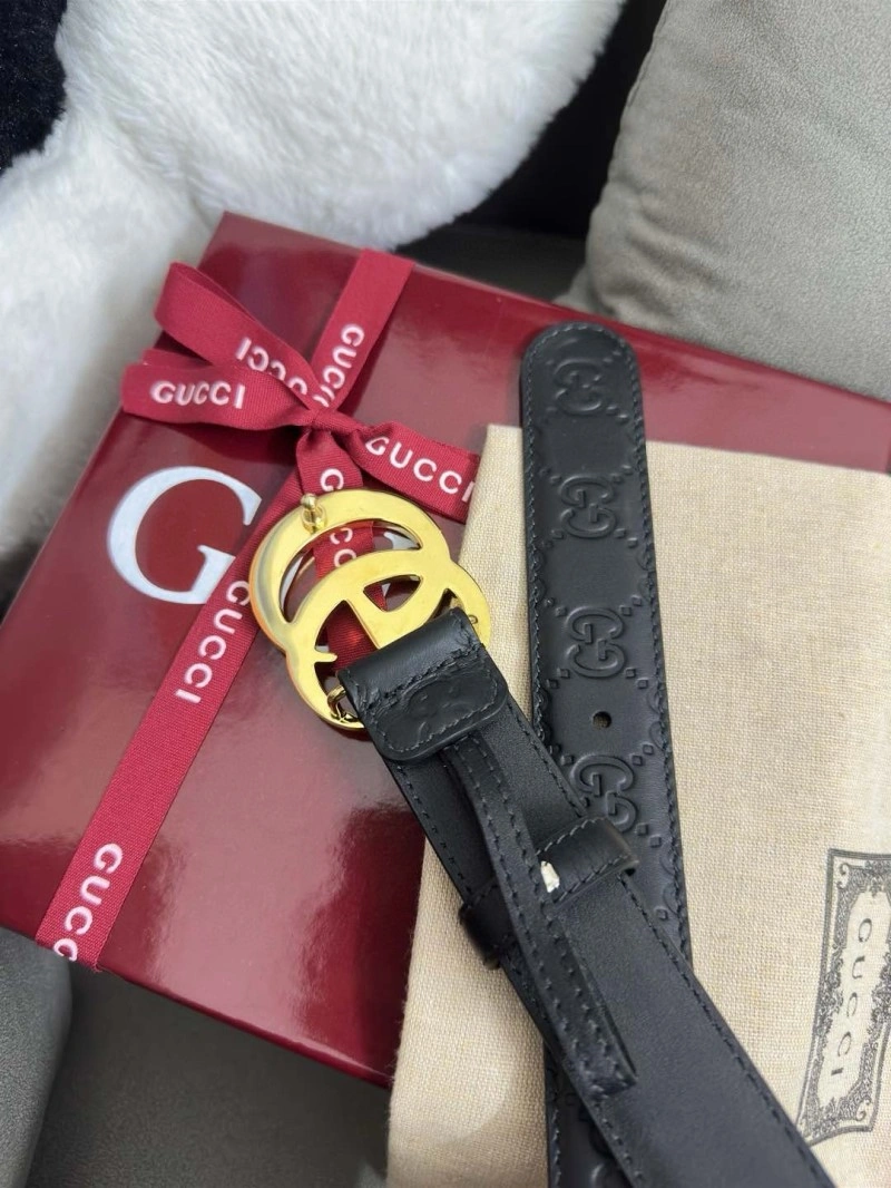 Lightweight Gucci Belts 289642