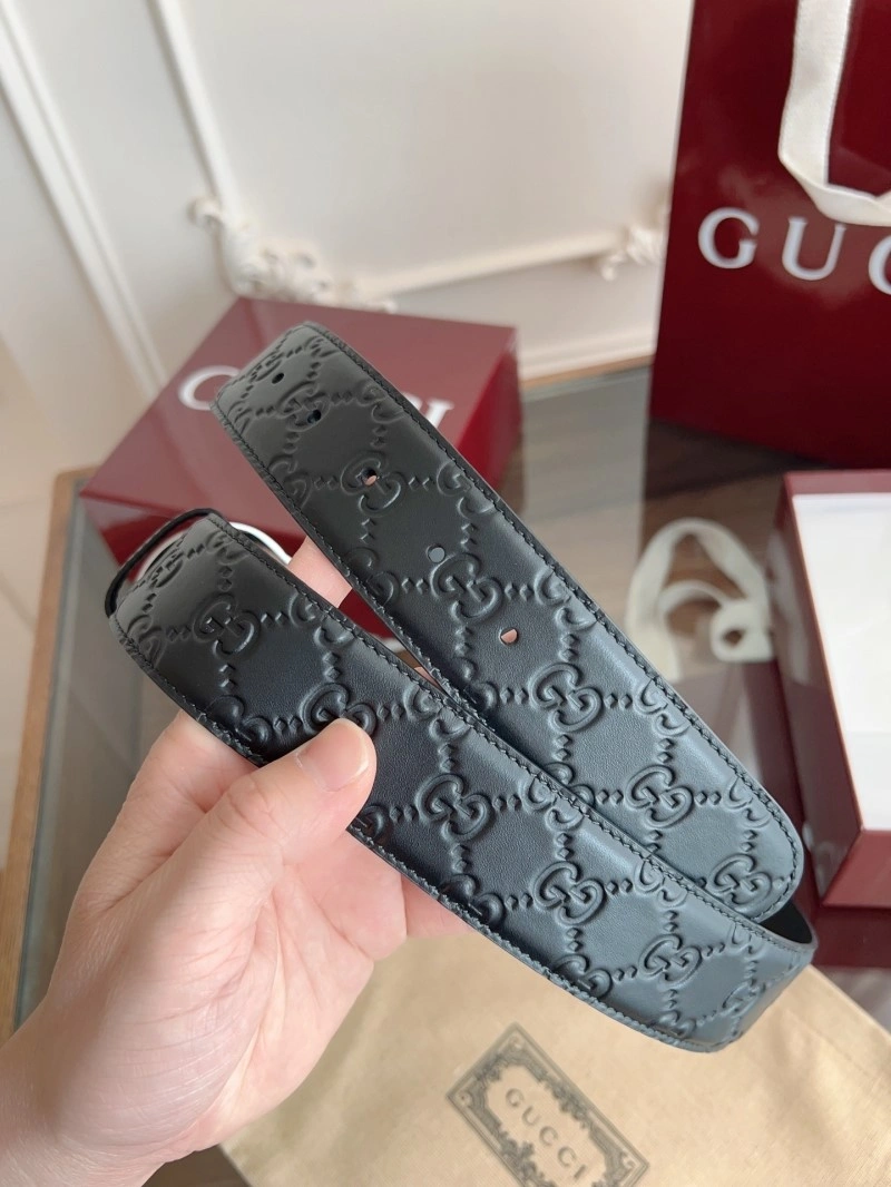 Cozy Gucci Belts 289535