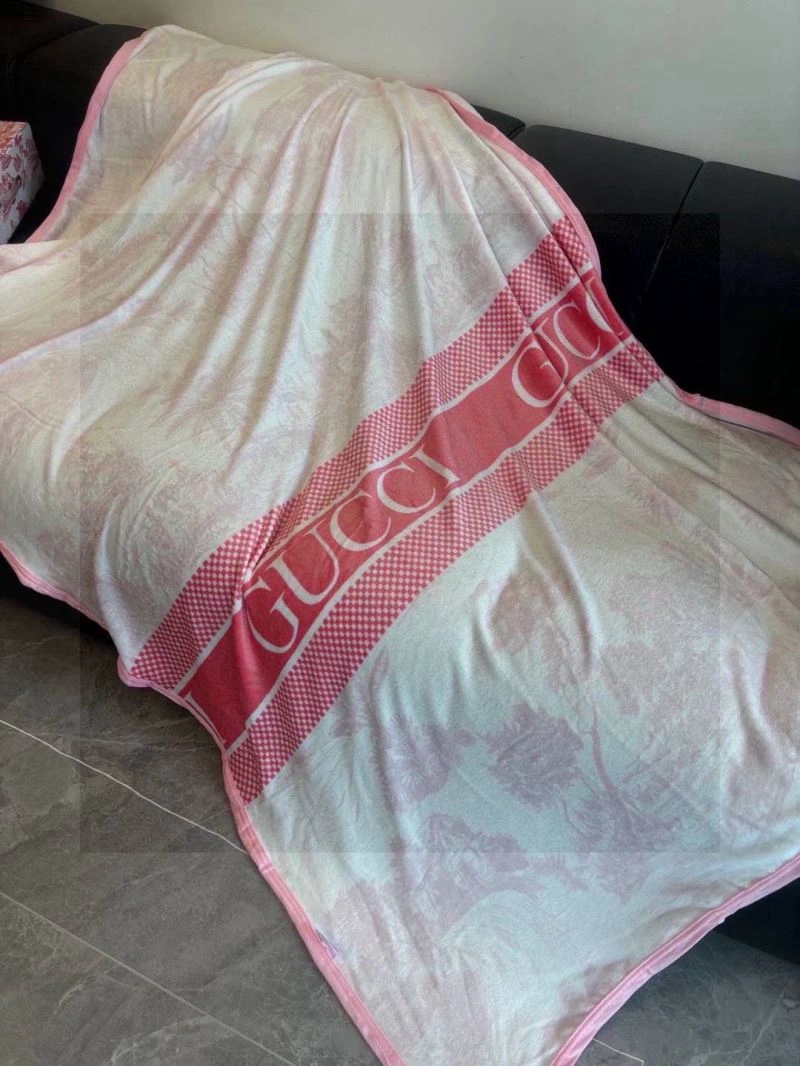 Gucci Blanket Durable 256570