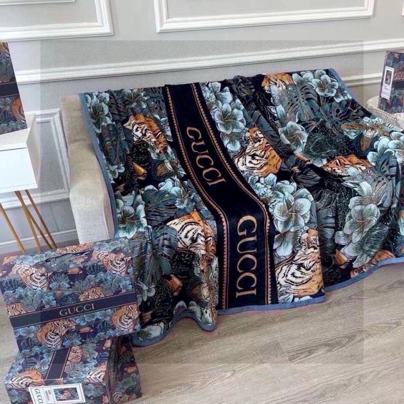 WaterResistant Gucci Blanket 256568