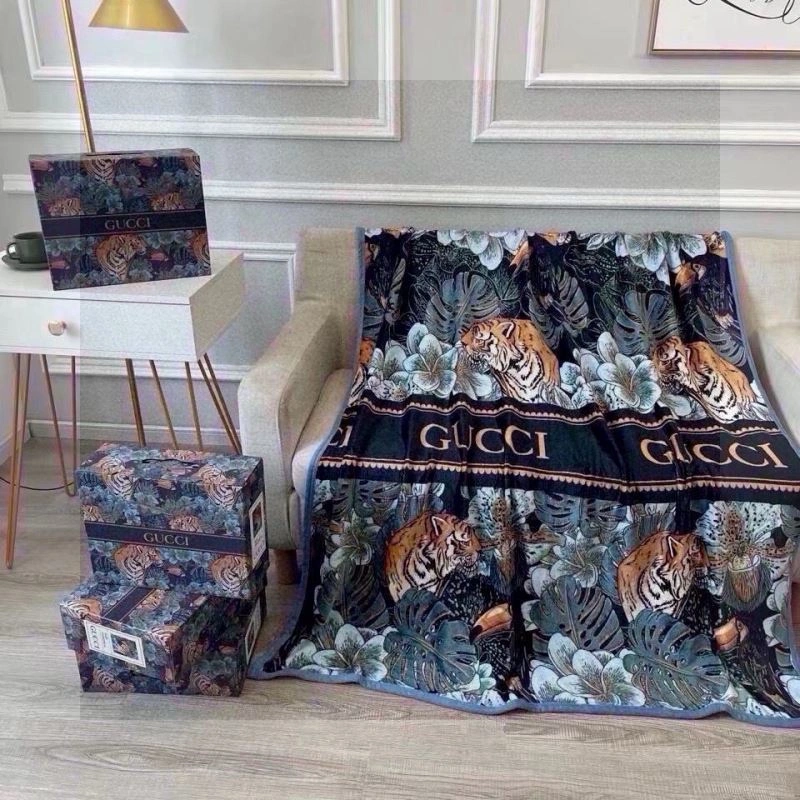 WaterResistant Gucci Blanket 256568