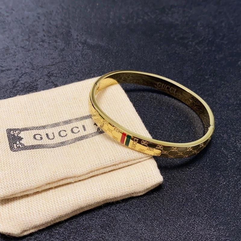 Bright Gucci Bracelets 246041