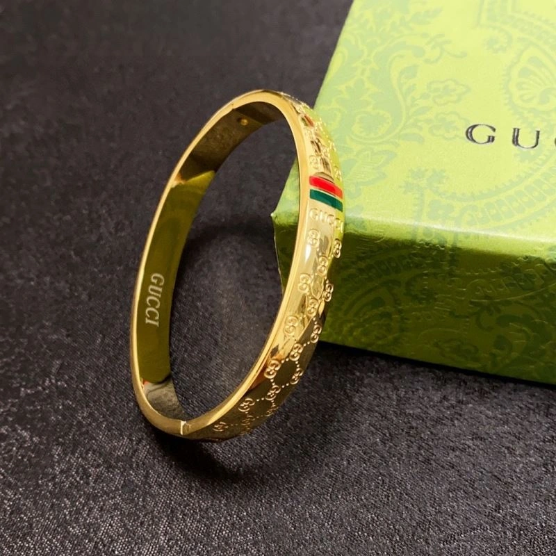 Bright Gucci Bracelets 246041
