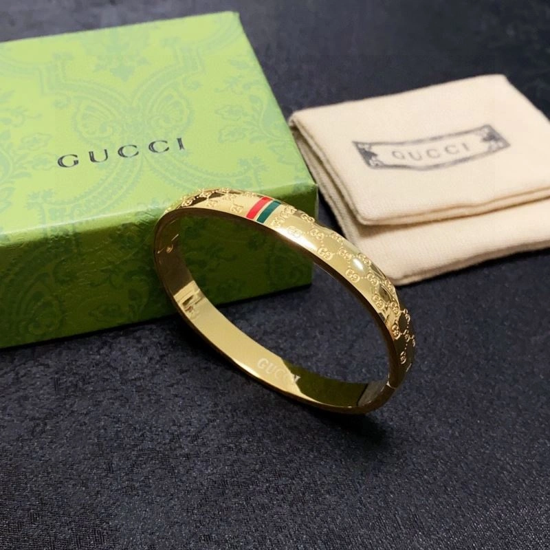 Bright Gucci Bracelets 246041