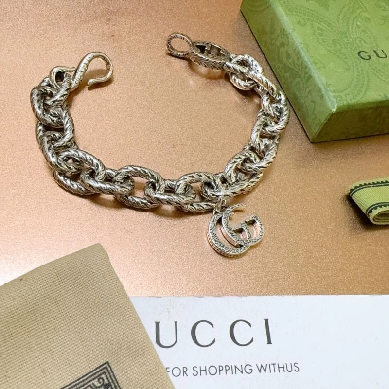 Gucci Bracelets Stylish 246034
