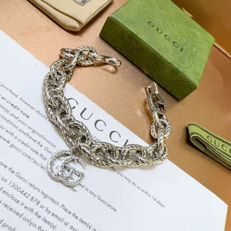 Gucci Bracelets Stylish 246034