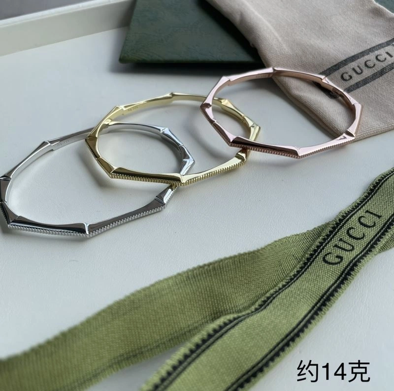 Durable Gucci Bracelets 246001