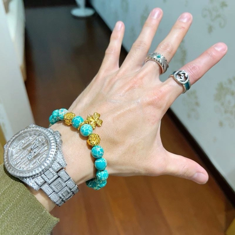 EyeCatching Gucci Bracelets 245901