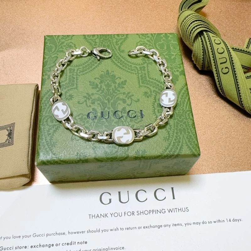 Attractive Gucci Bracelets 246697