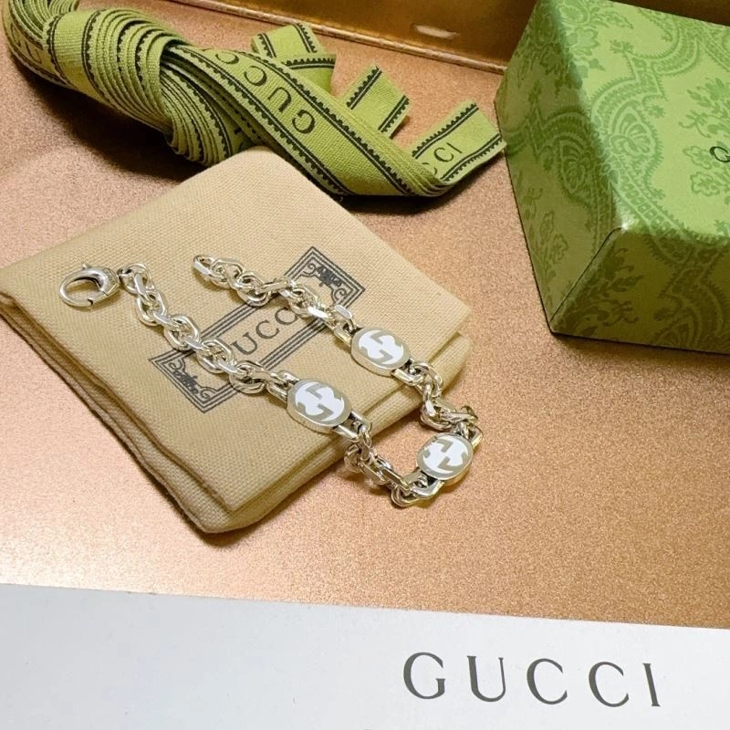 Attractive Gucci Bracelets 246697