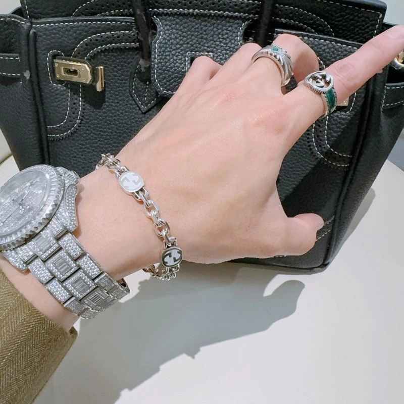 Attractive Gucci Bracelets 246697
