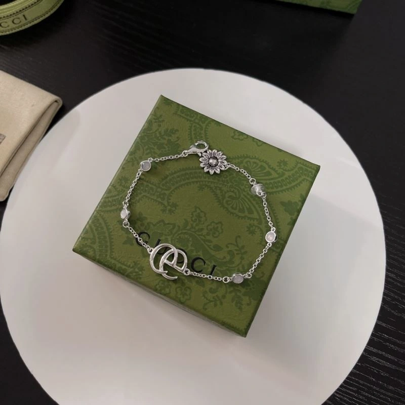 Effortless Gucci Bracelets 246681