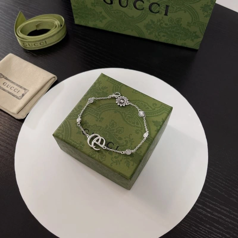 Effortless Gucci Bracelets 246681