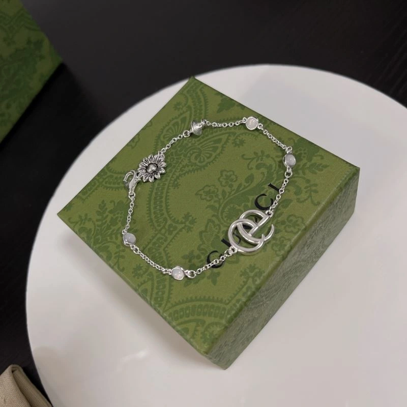 Effortless Gucci Bracelets 246681