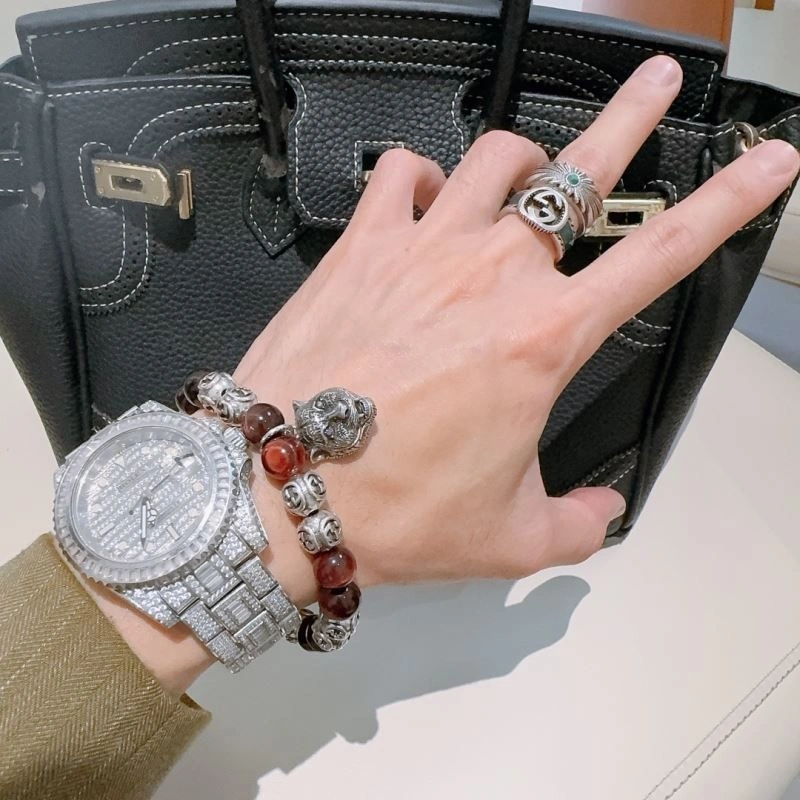 Snug Gucci Bracelets 246677