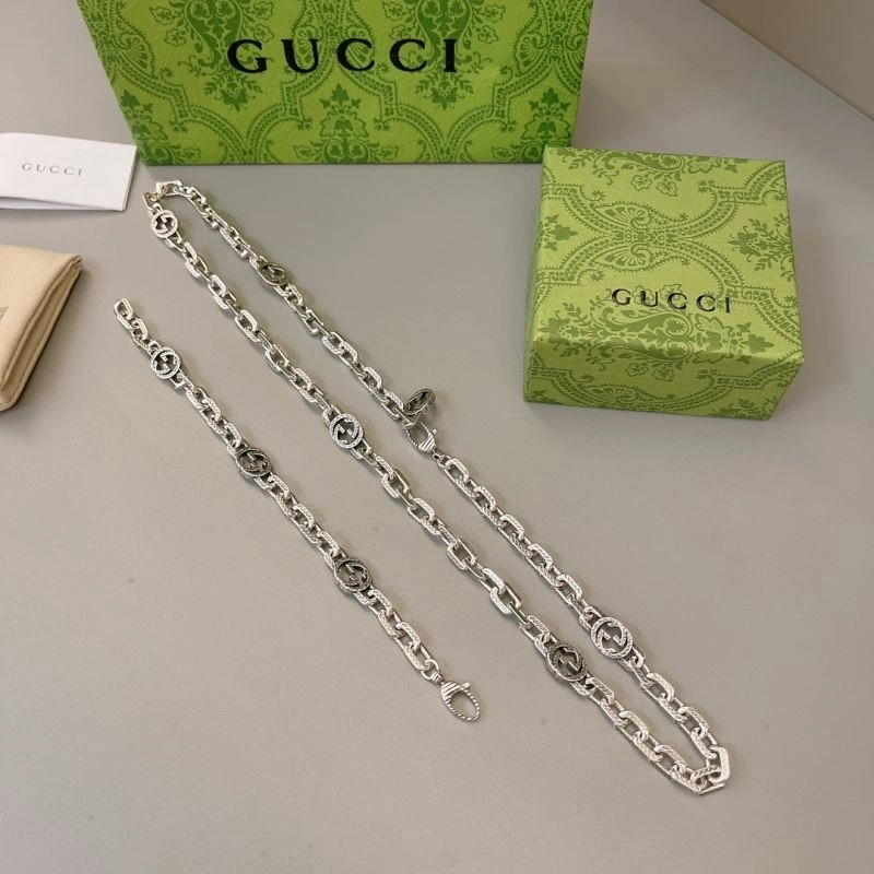 Comfortable Gucci Bracelets 246656