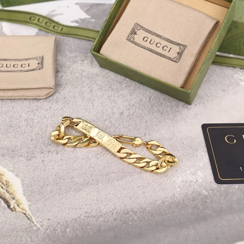 EyeCatching Gucci Bracelets 246657