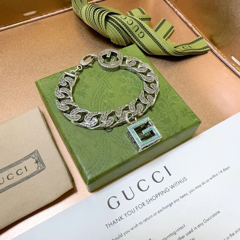 Gucci Bracelets Stylish 246640