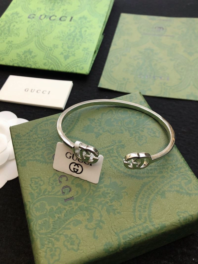 Casual Gucci Bracelets 246398