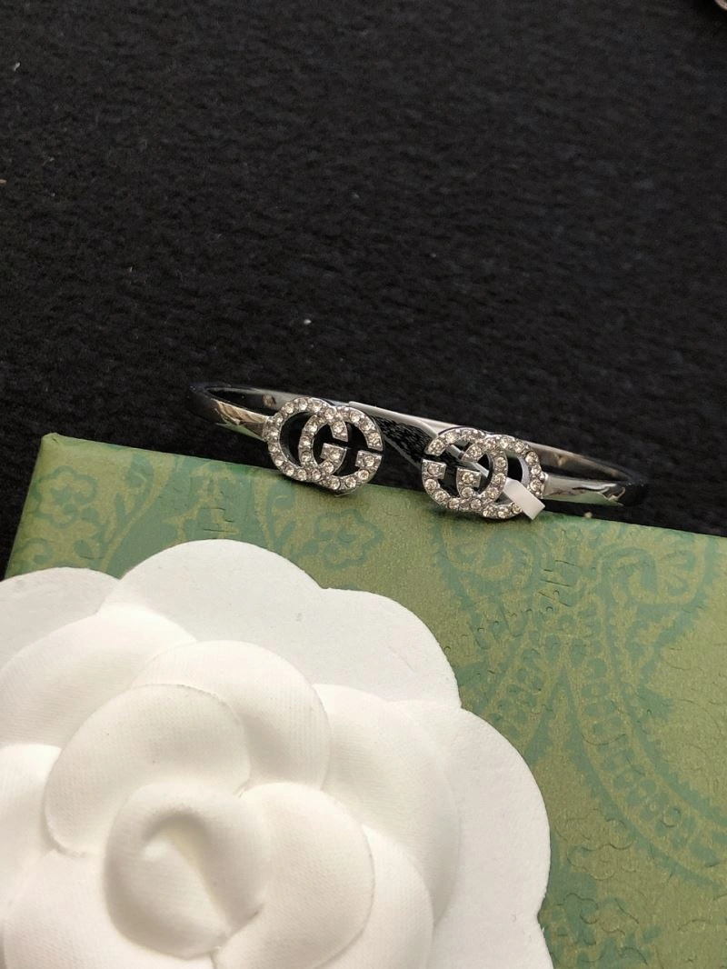Casual Gucci Bracelets 246398