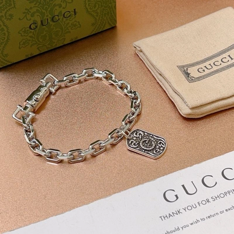 Gucci Bracelets SmartChoice 246353