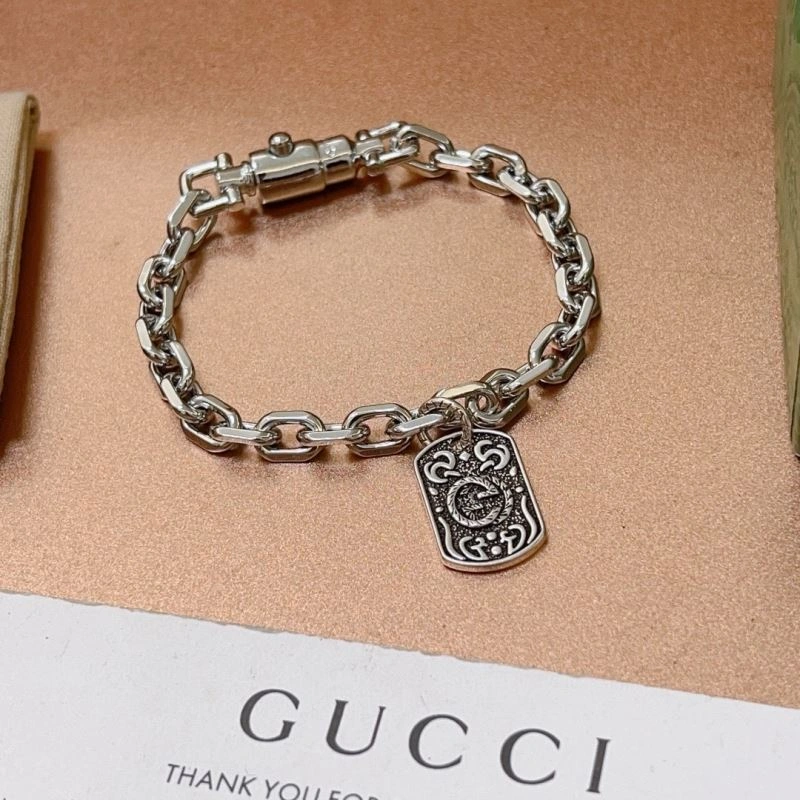 Gucci Bracelets SmartChoice 246353