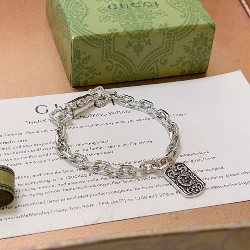 Gucci Bracelets SmartChoice 246353