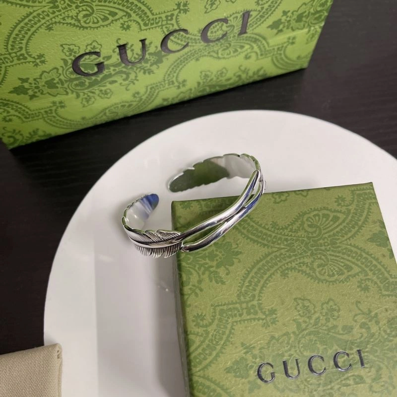 Contemporary Gucci Bracelets 246354