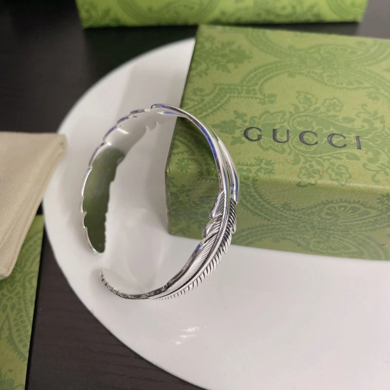Contemporary Gucci Bracelets 246354