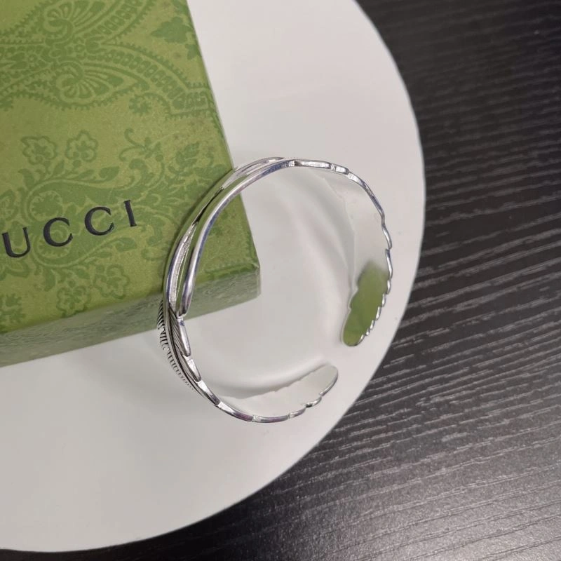 Contemporary Gucci Bracelets 246354
