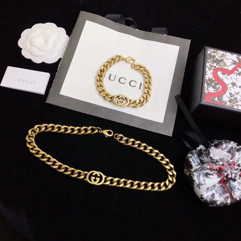 Gucci Bracelets SmoothTexture 246341