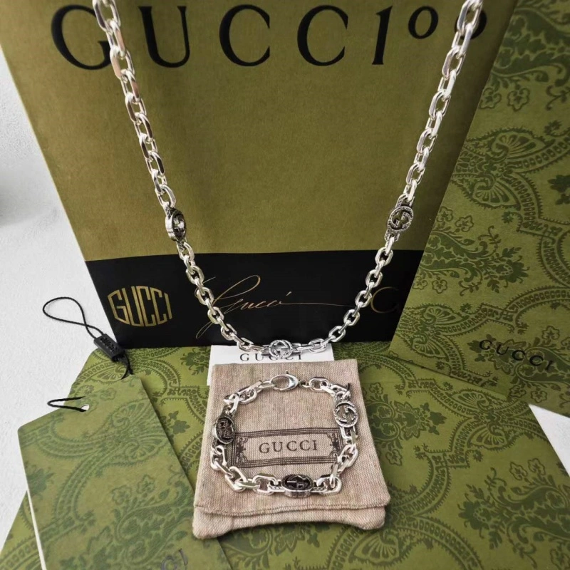 Elegant Gucci Bracelets 246324