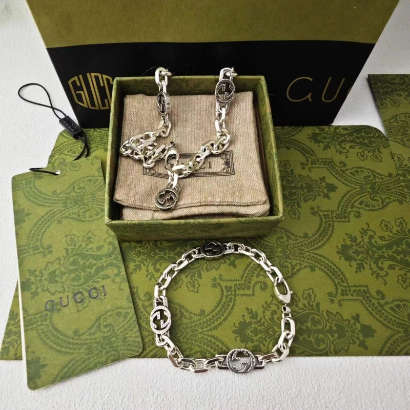Elegant Gucci Bracelets 246324