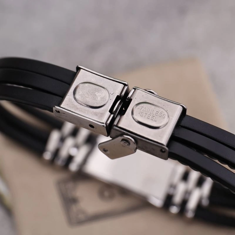 SoftTouch Gucci Bracelets 246333