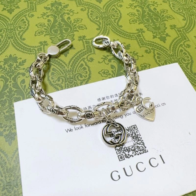 Gucci Bracelets UrbanChic 246316