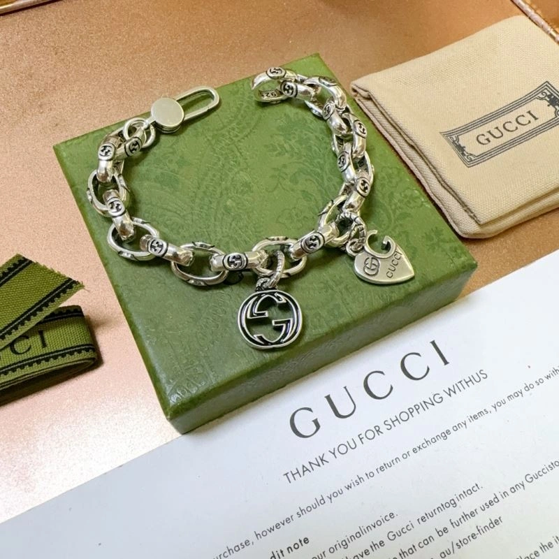 Gucci Bracelets UrbanChic 246316