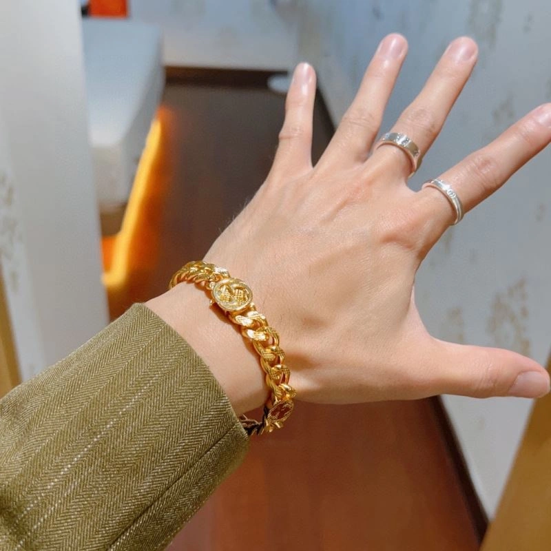 TravelReady Gucci Bracelets 246307