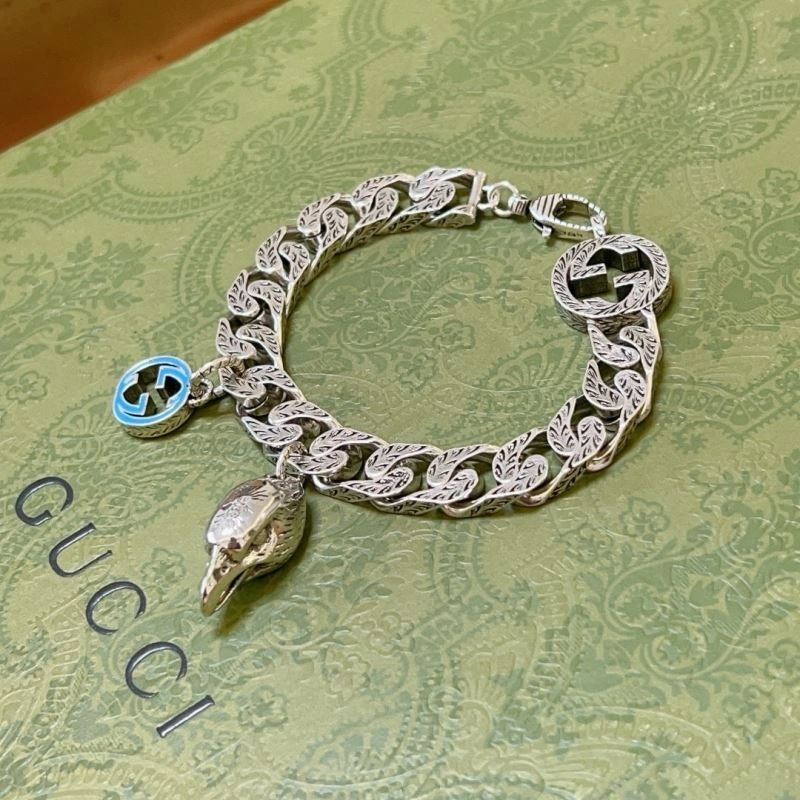 Lightweight Gucci Bracelets 246318