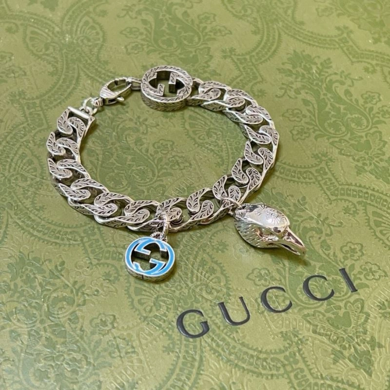 Lightweight Gucci Bracelets 246318