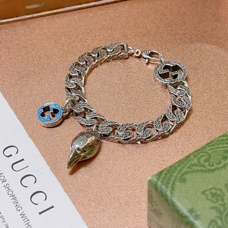 Lightweight Gucci Bracelets 246318