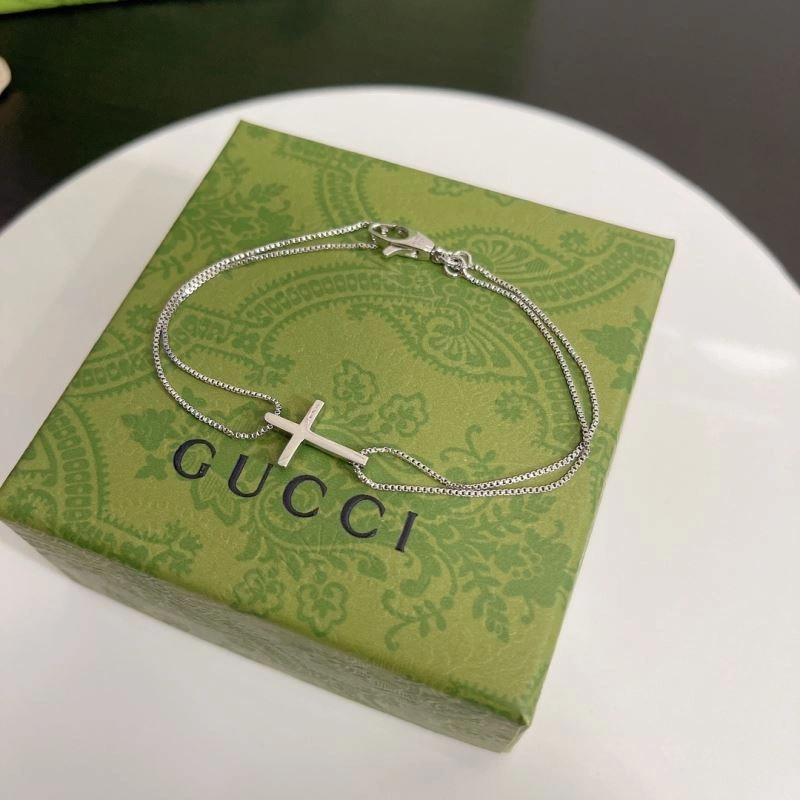 Trendsetting Gucci Bracelets 246295