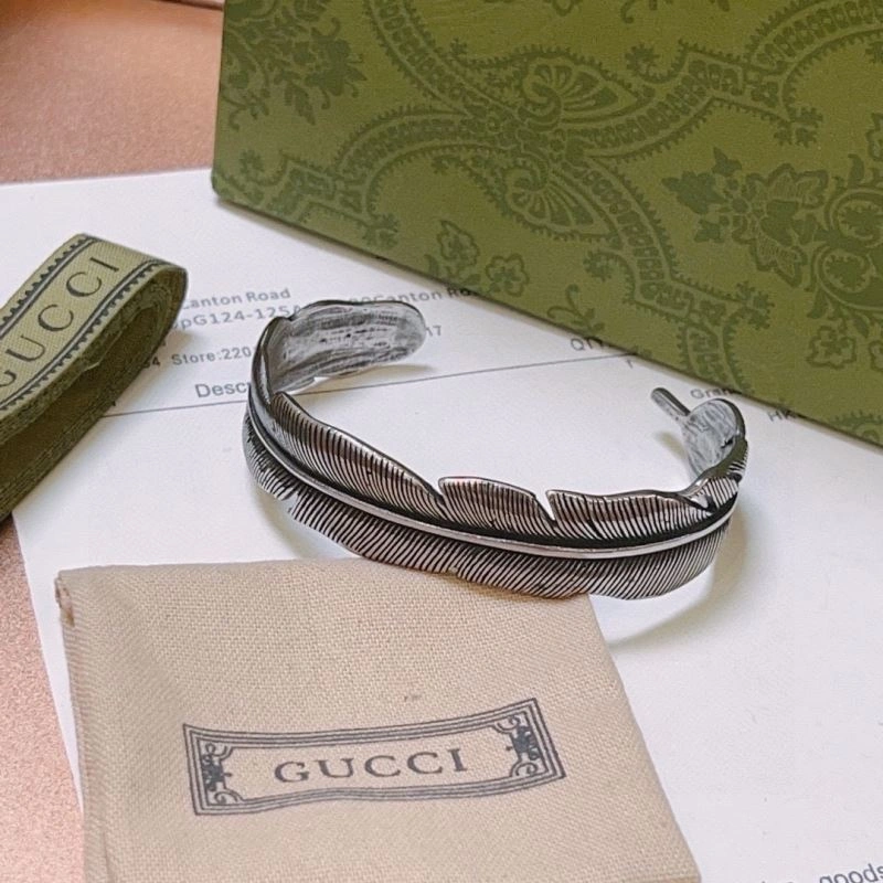 FashionForward Gucci Bracelets 246251