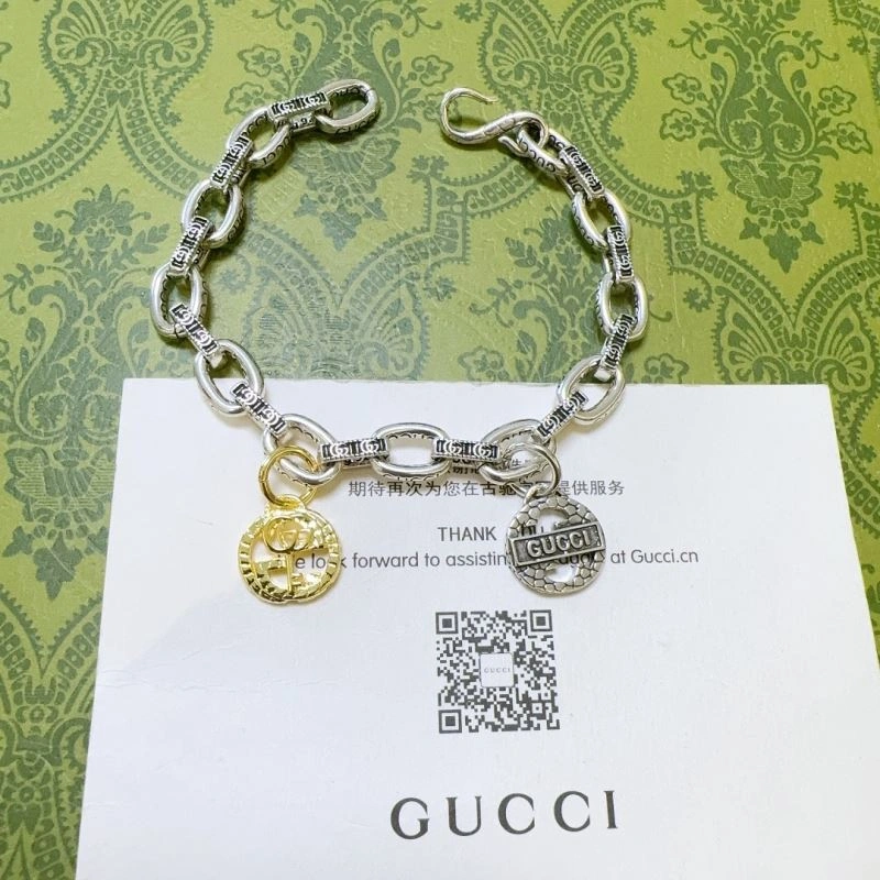 Snug Gucci Bracelets 246262