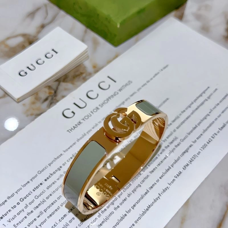Gucci Bracelets SmoothTexture 245755