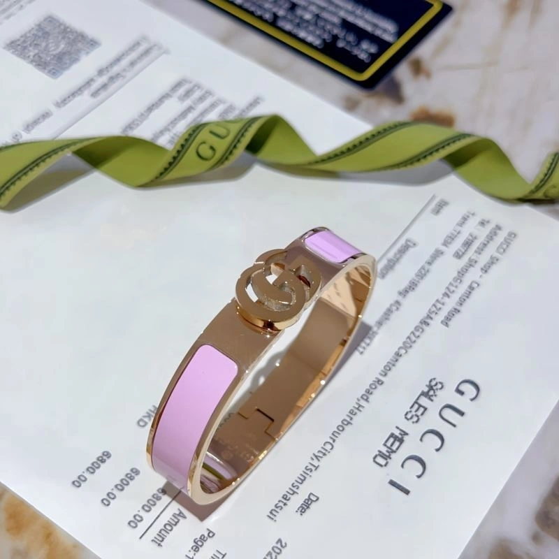 Contemporary Gucci Bracelets 245740