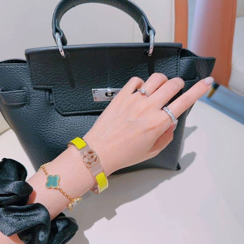 Premium Gucci Bracelets 245721