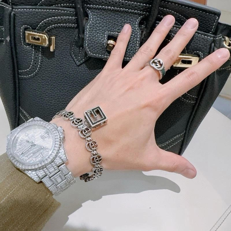 Packable Gucci Bracelets 245718