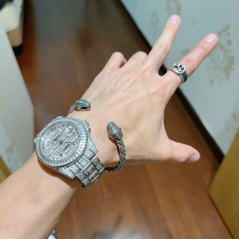 ZipUp Gucci Bracelets 245708