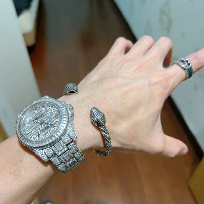 ZipUp Gucci Bracelets 245708