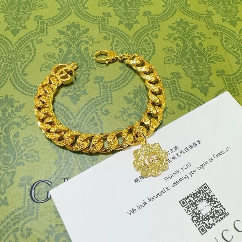 Cozy Gucci Bracelets 245734